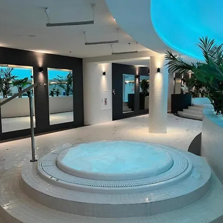 アパート Hanza Tower Gold 19th Floor シュチェチン